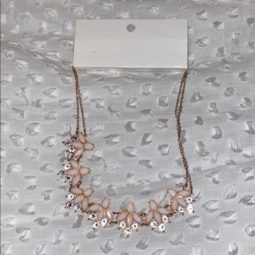 NWT H&M statement necklace